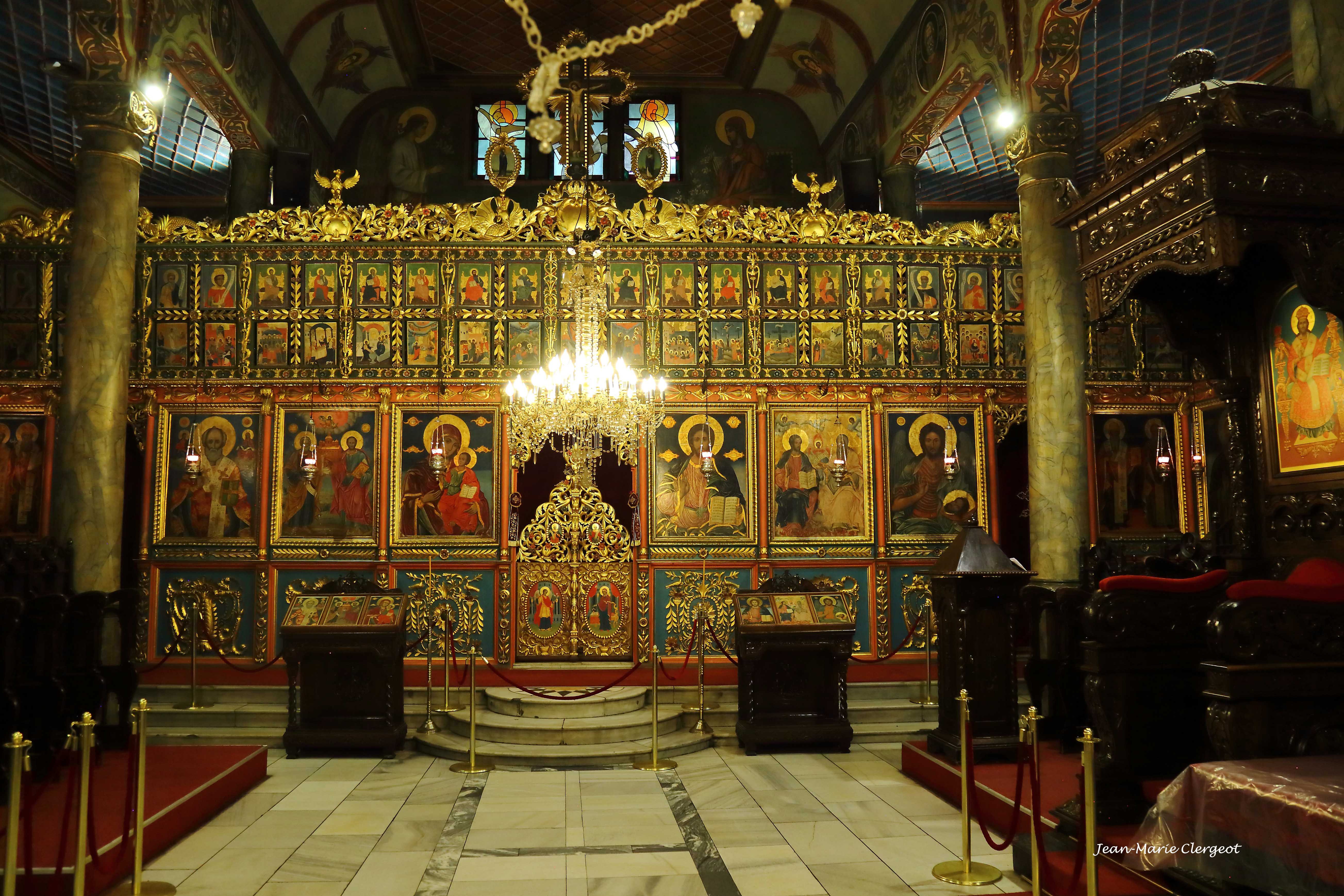 2025 1397 - (Roussé, Bulgarie) Le choeur de la Cathedrale de la Sainte-Trinité (khorut na Katedralata Sveta Troitsa)